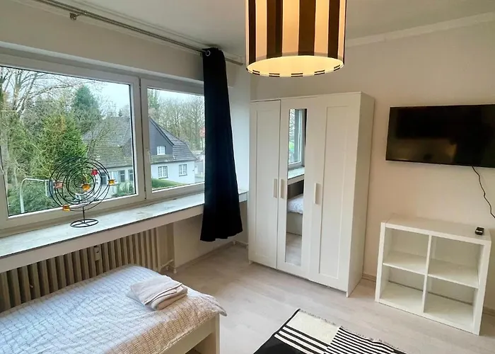 Bege Workease * ドゥイスブルグ